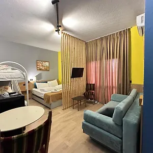 Cabare Apartments&rooms Appartamento